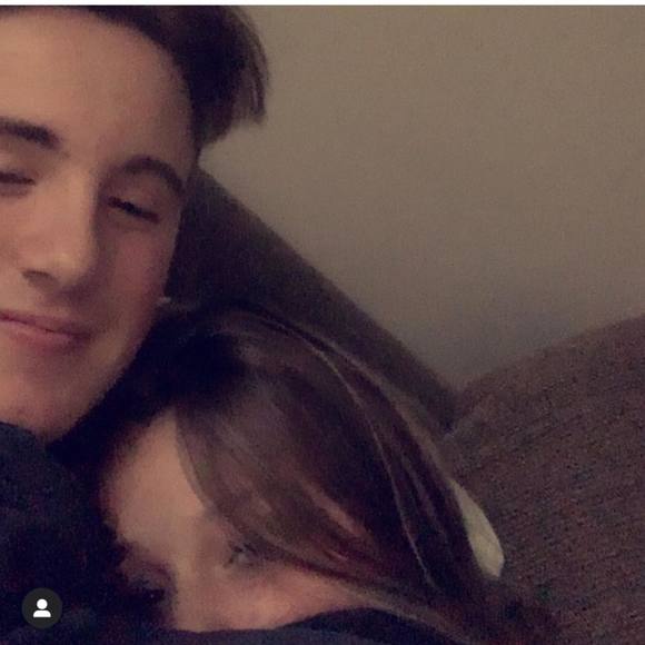 Meet your Posher, Sam - Picture 1 of 1